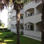 Hostin Отель