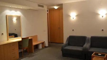 Hostin 3* بوريتش